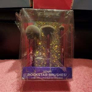 It Cosmetics Brushes